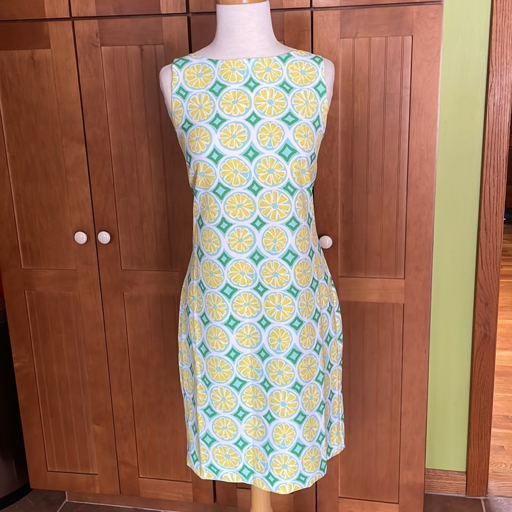 Sail to Sable lemon shift sleeveless dress. Small. NWT